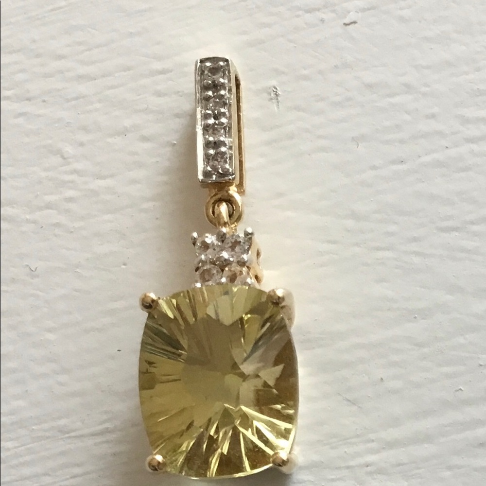 Genuine Lemon quartz gold plated CZ pendant NWOT